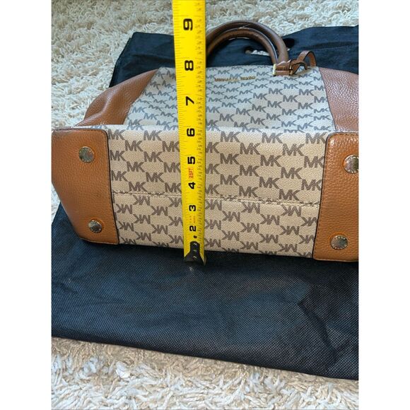 Michael Kors Nolita Satchel in the signature "MK" pattern Medium - Picture 5 of 15